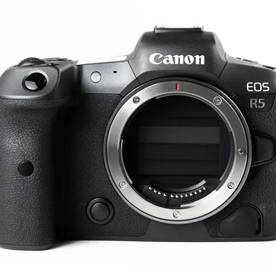 Canon EOS R5
